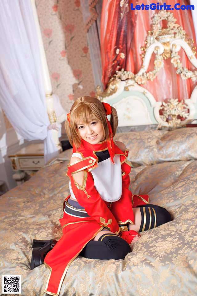Kotomi Asakura - Queen Cosplay Hottness