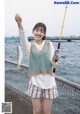 Mirei Sasaki 佐々木美玲, Shonen Sunday 2022 No.49 (週刊少年サンデー 2022年49号) P8 No.1b6128